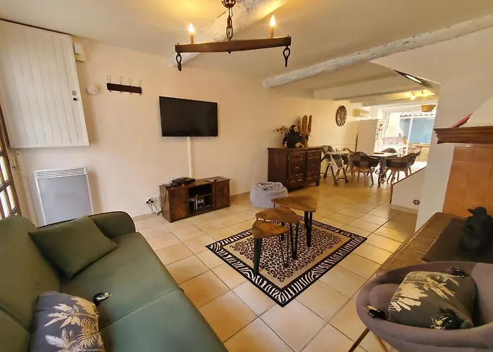 La Tomette 3 Avec Joli Patio * Сижан