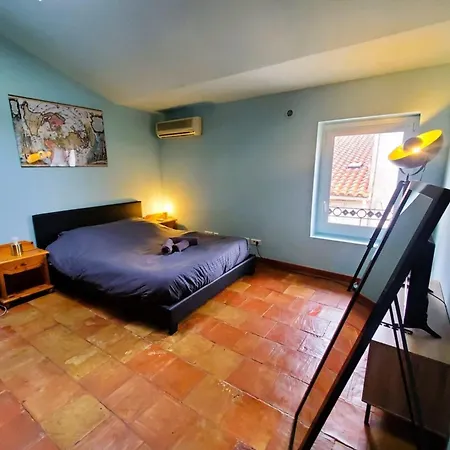 La Tomette 3 Avec Joli Patio Ferienhaus