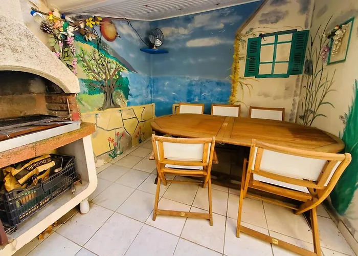 La Tomette 3 Avec Joli Patio Сasa de vacaciones Sigean
